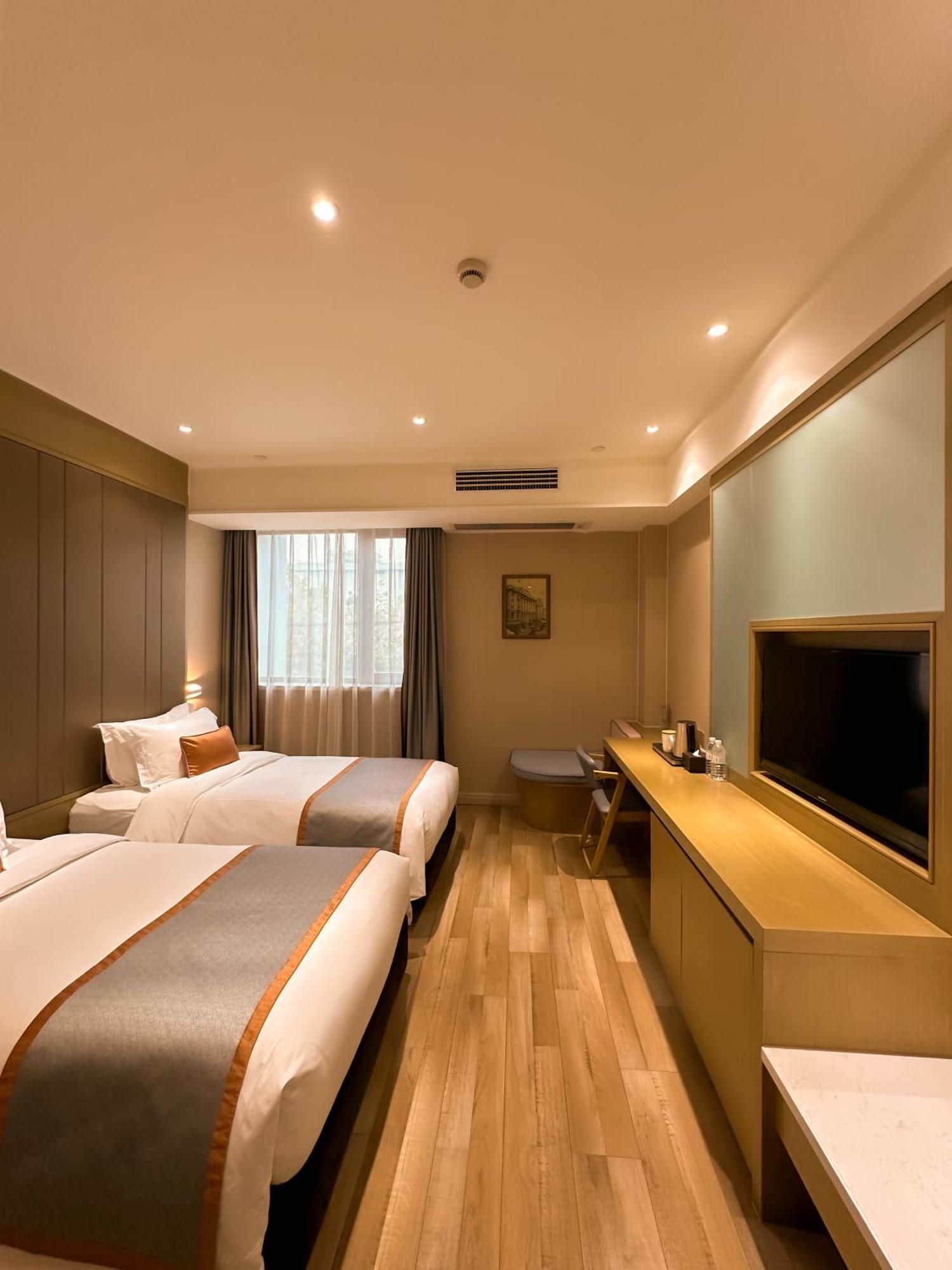 Shanghai-Deco Hotel-Free Shuttle Bus To Pudong Airport And Disneyland Eksteriør billede