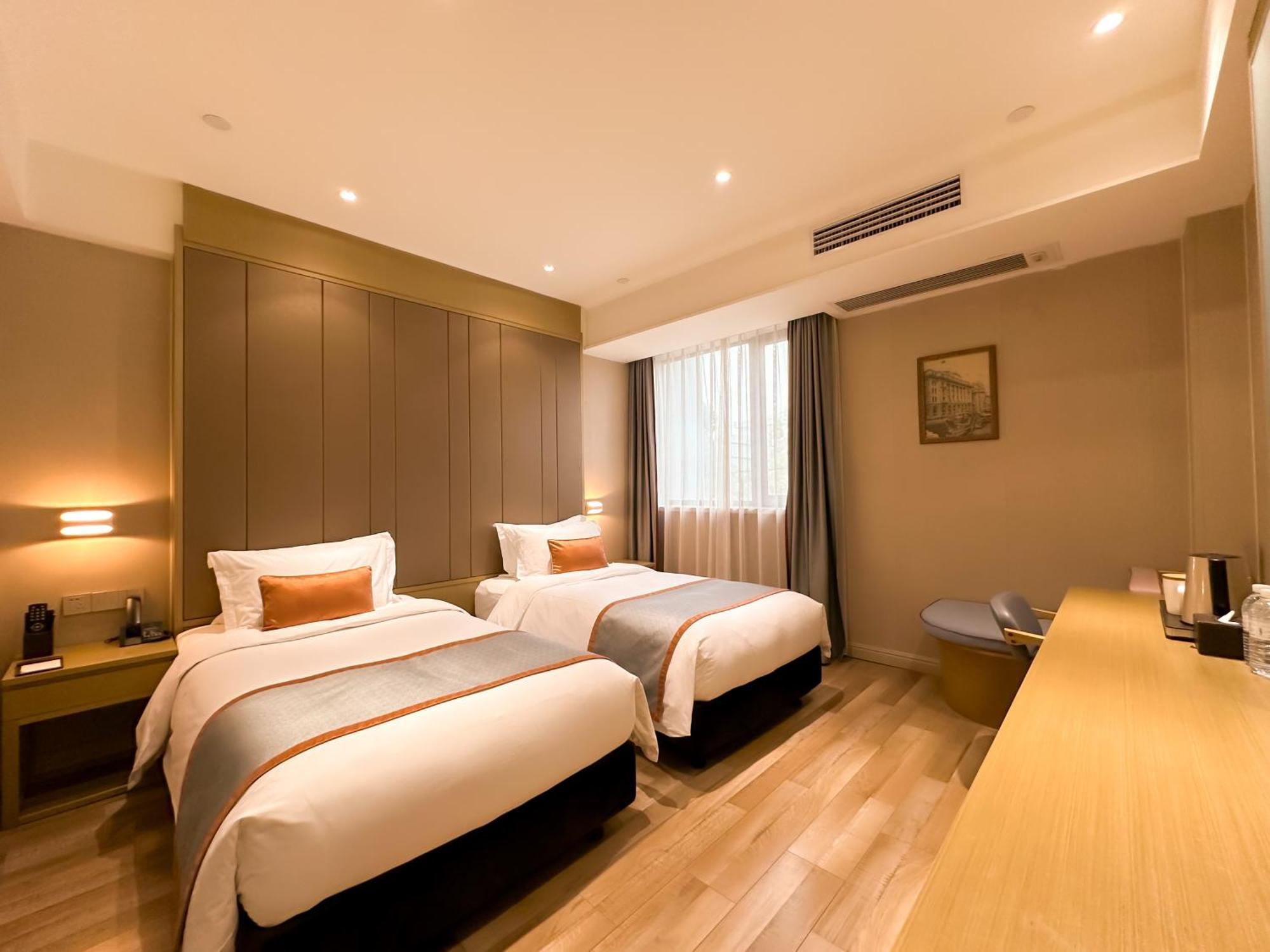 Shanghai-Deco Hotel-Free Shuttle Bus To Pudong Airport And Disneyland Eksteriør billede