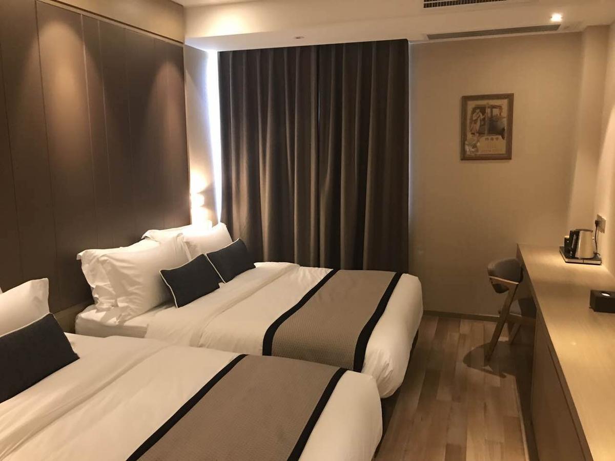 Shanghai-Deco Hotel-Free Shuttle Bus To Pudong Airport And Disneyland Eksteriør billede