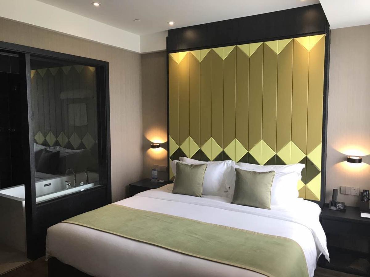 Shanghai-Deco Hotel-Free Shuttle Bus To Pudong Airport And Disneyland Eksteriør billede