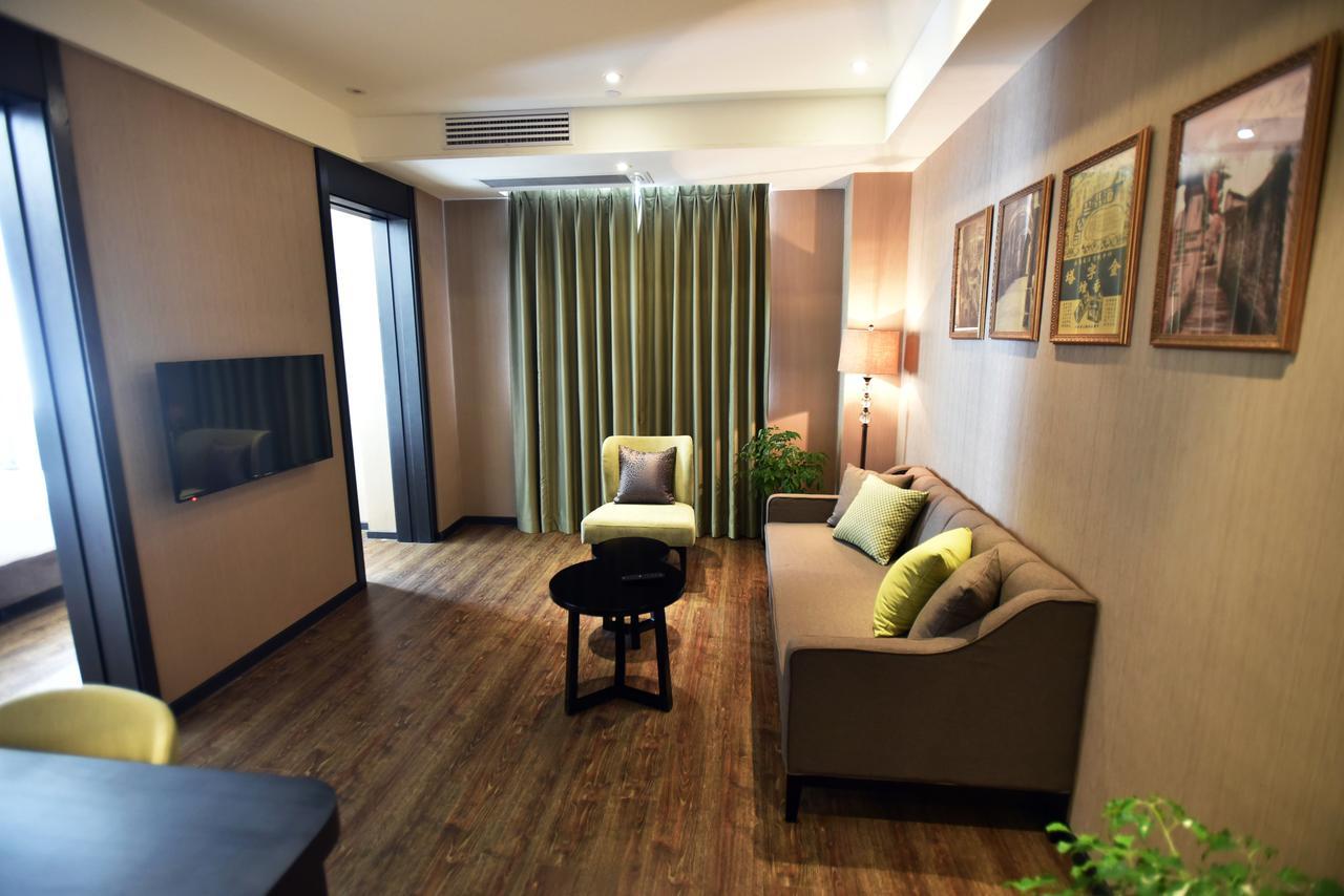 Shanghai-Deco Hotel-Free Shuttle Bus To Pudong Airport And Disneyland Eksteriør billede