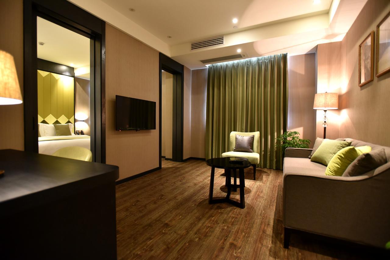 Shanghai-Deco Hotel-Free Shuttle Bus To Pudong Airport And Disneyland Eksteriør billede