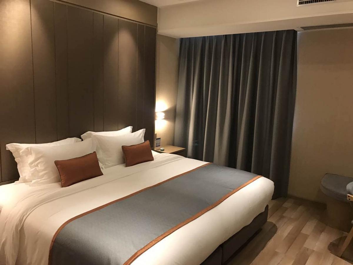 Shanghai-Deco Hotel-Free Shuttle Bus To Pudong Airport And Disneyland Eksteriør billede