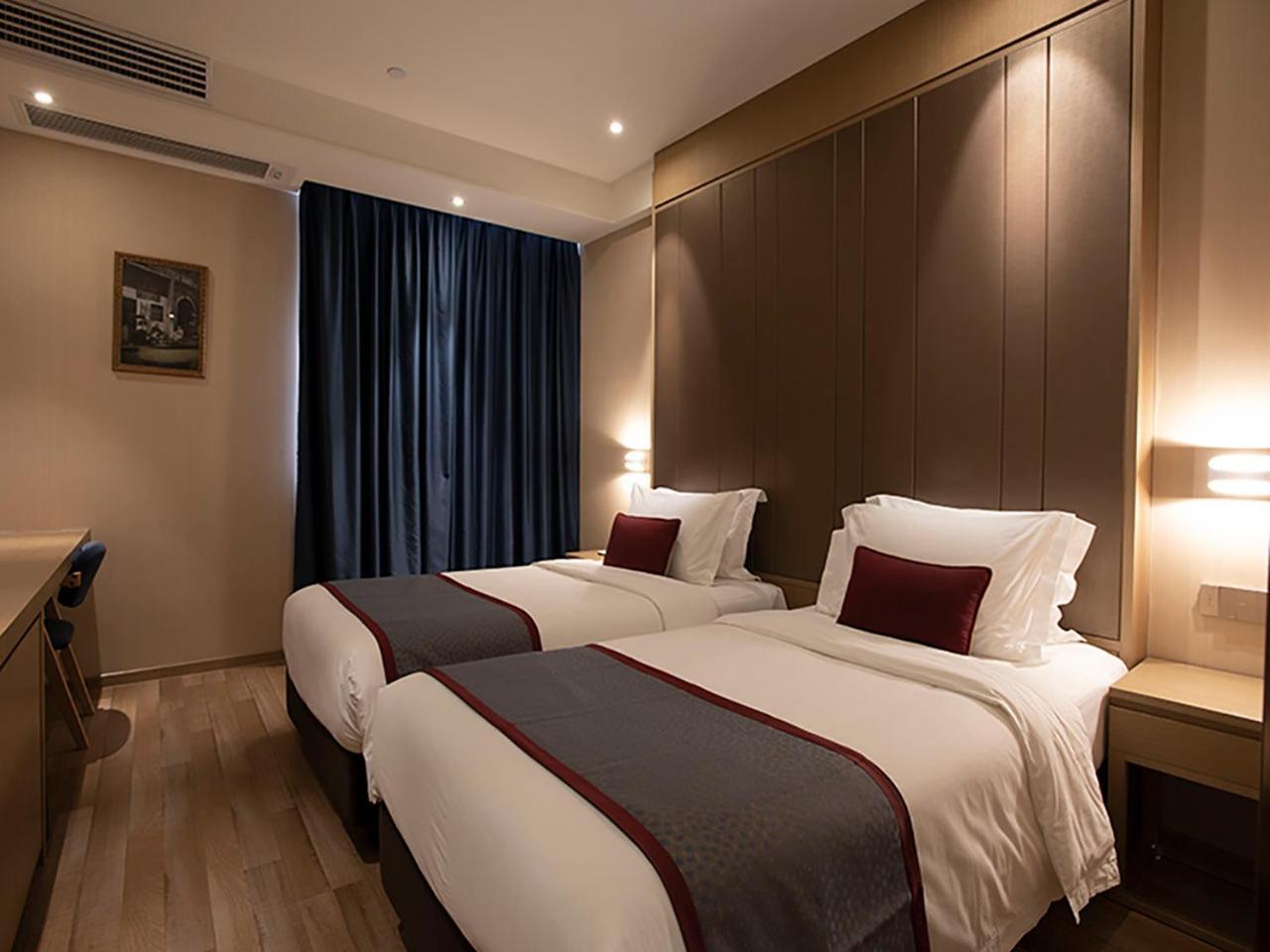 Shanghai-Deco Hotel-Free Shuttle Bus To Pudong Airport And Disneyland Eksteriør billede